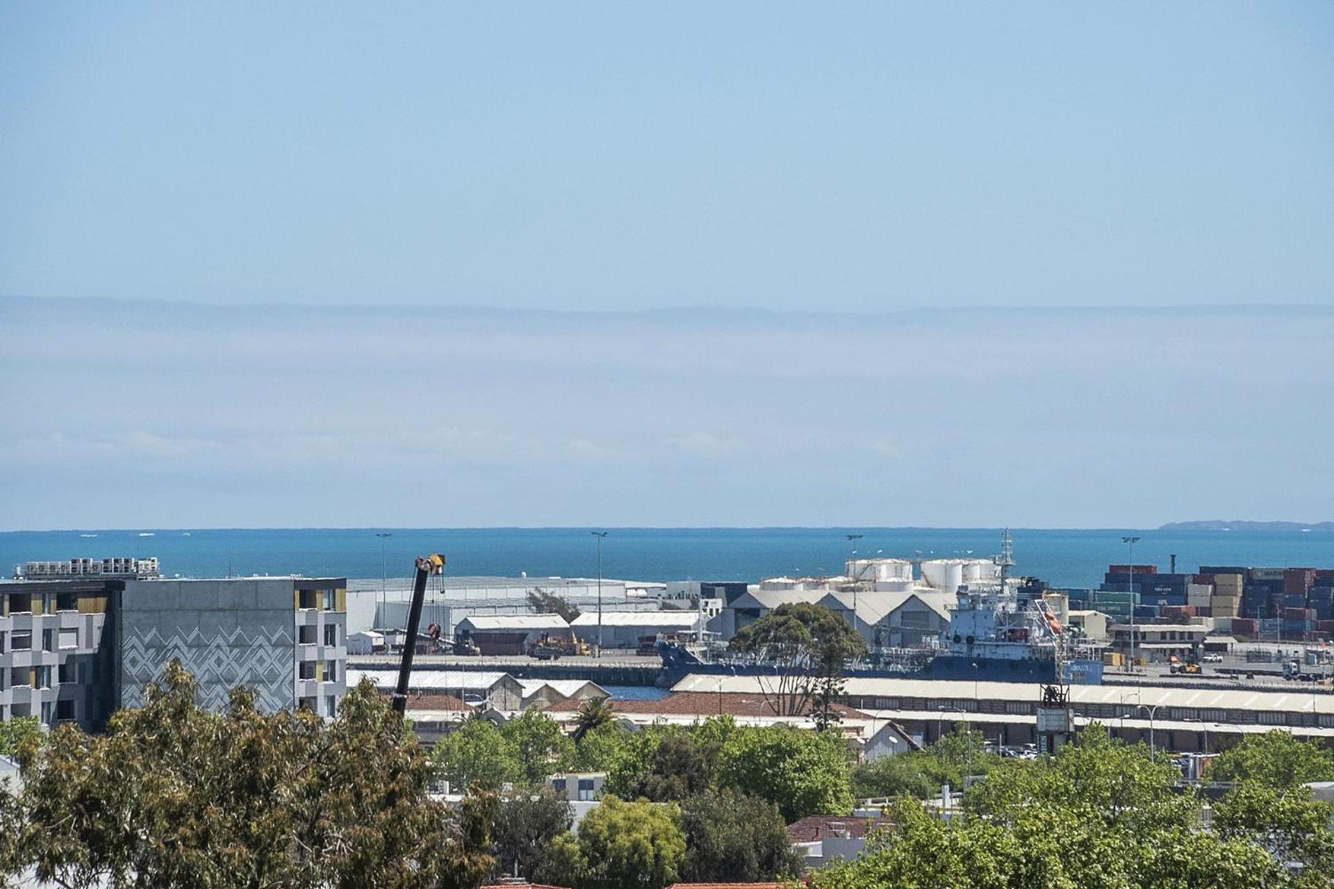 Ocean Breezes * Fremantle