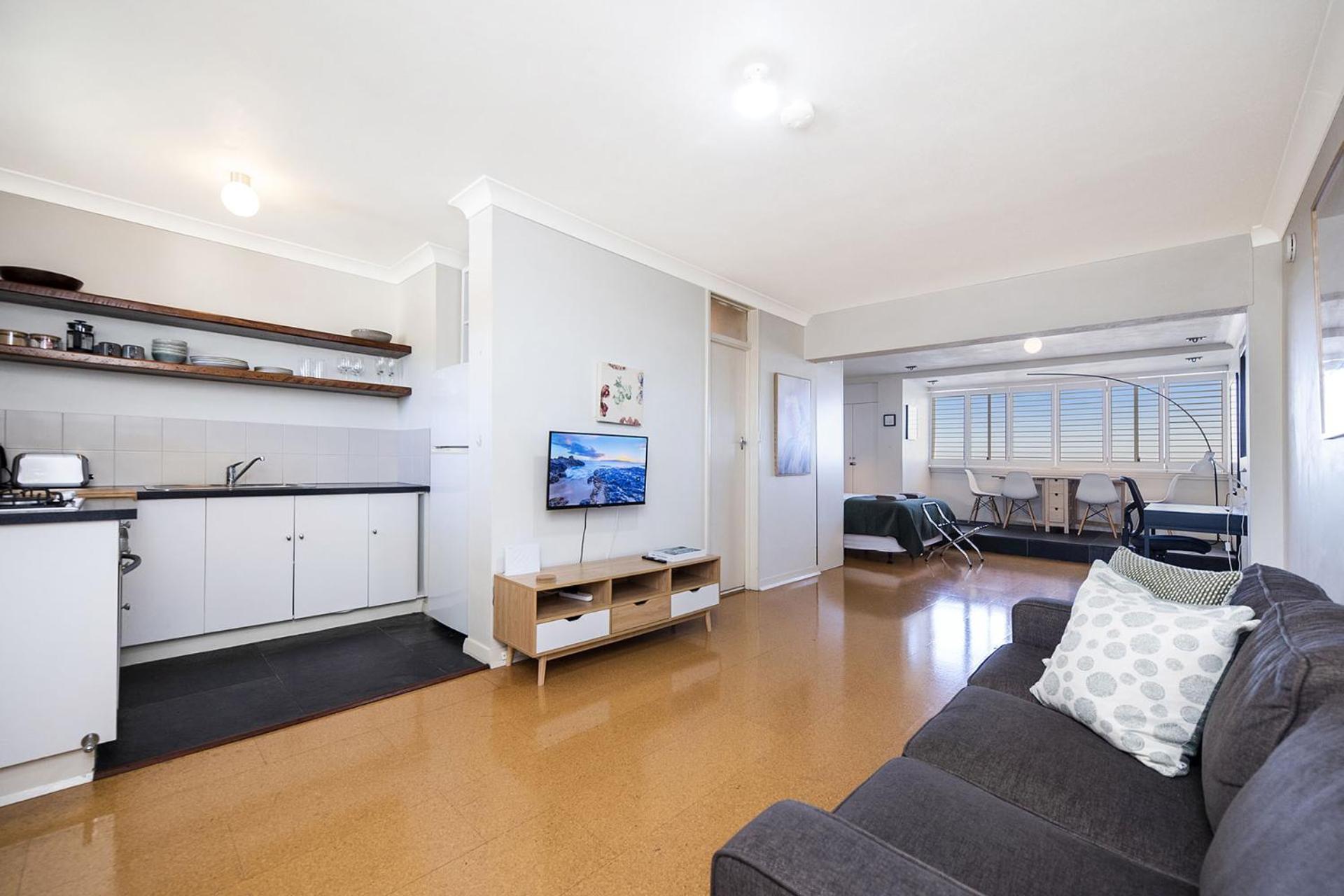 Ocean Breezes Apartment